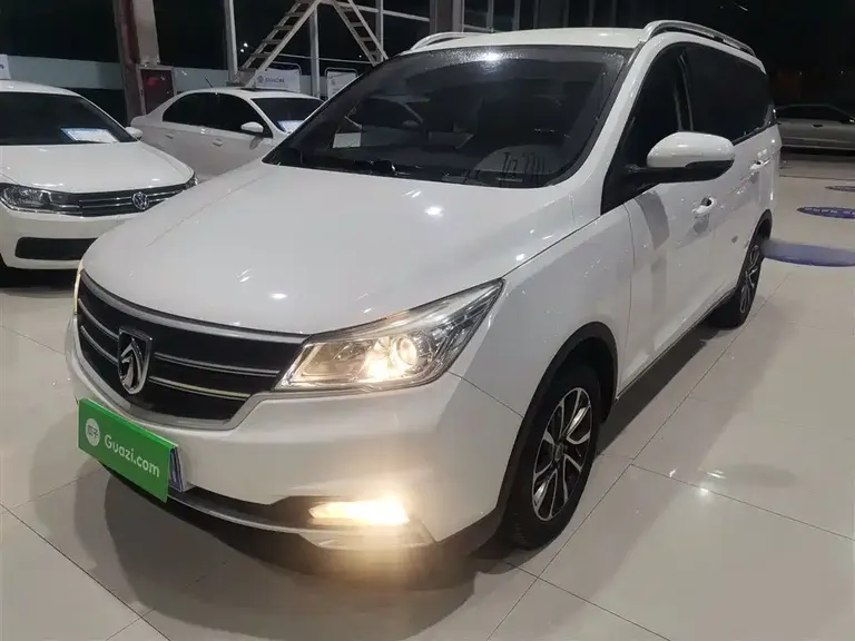 Baojun 730 1.5 T CVT Fashion 7-seat CN-VI