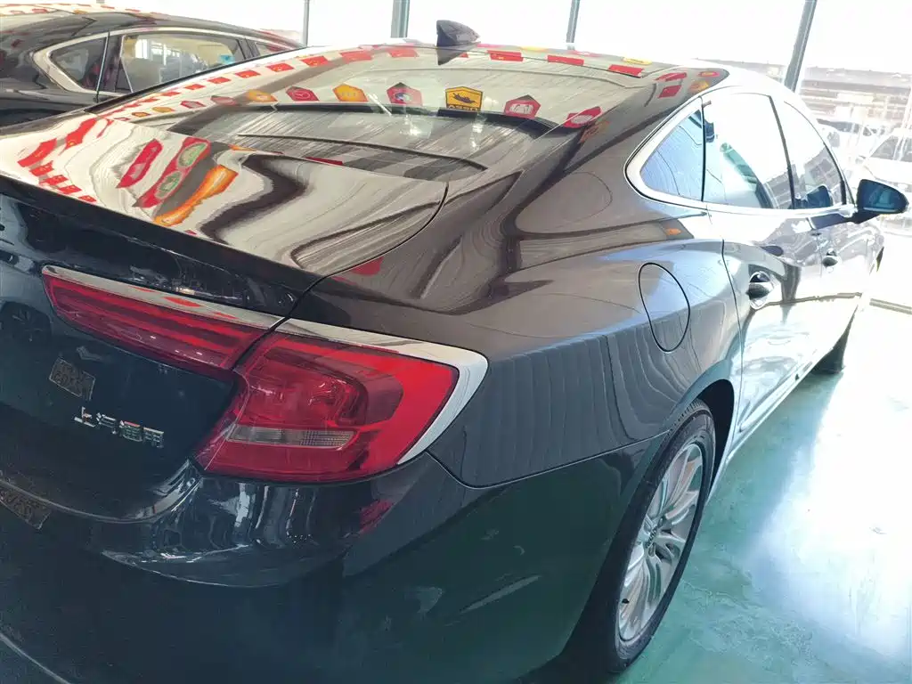 LaCrosse Facelift 20 T Leading