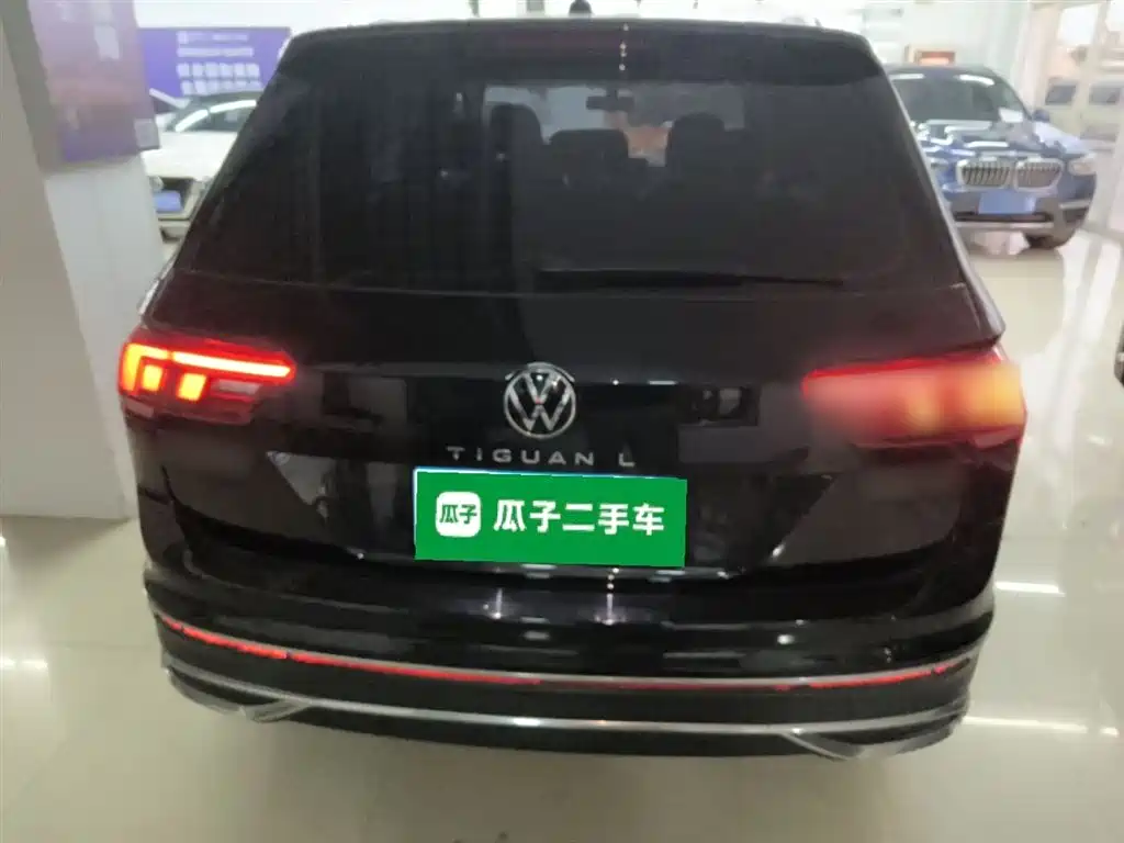 Tiguan L 330 TSI Auto 2 WD Smart Enjoyment