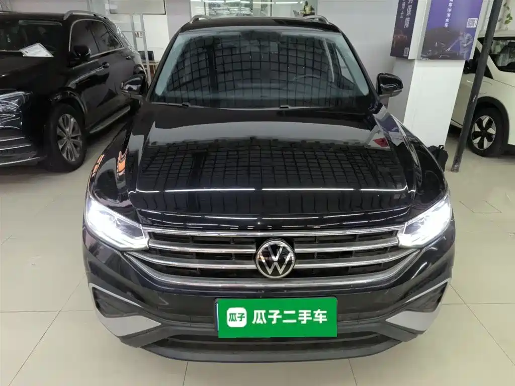 Tiguan L 330 TSI Auto 2 WD Smart Enjoyment