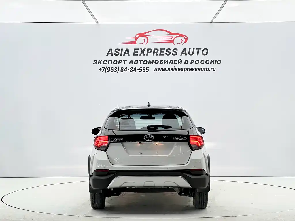 YARiS L Zhixuan Zhixuan X 1.5 L CVT Luxury PLUS