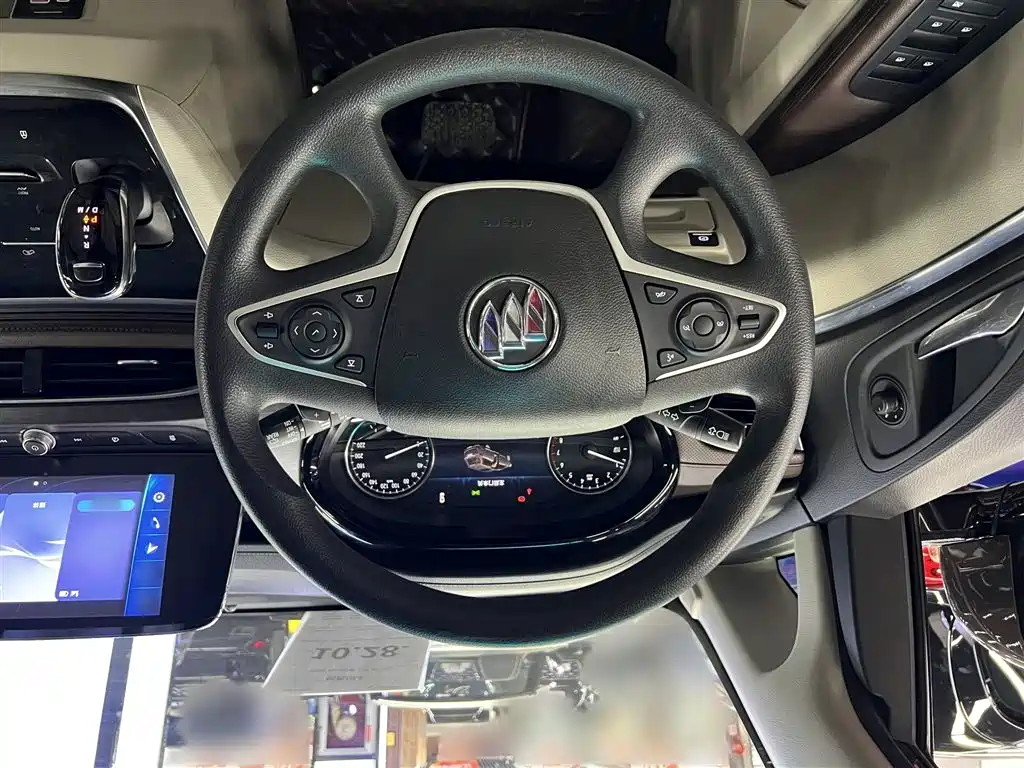 Buick GL8 Land Official Cabin 652 T Comfort