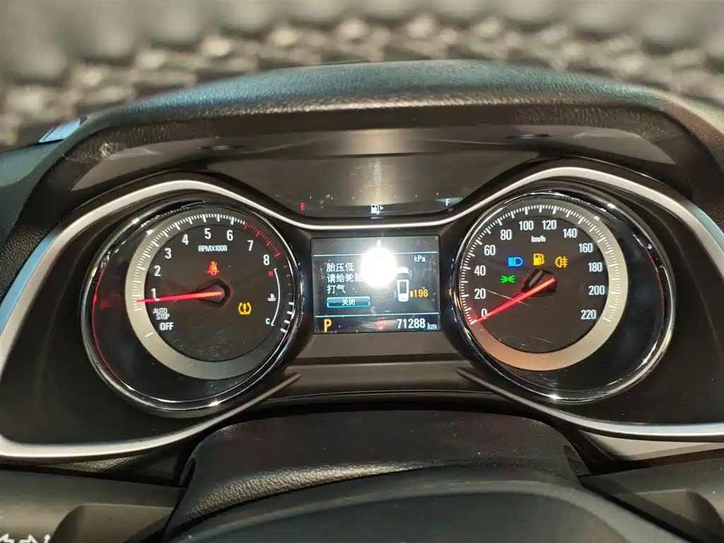 Orlando 530 T Auto Power Enjoyment (5+2) CN-VI