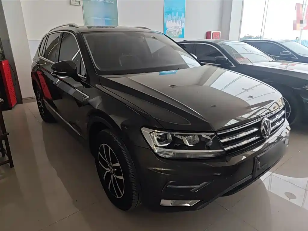 Tiguan L 330 TSI Auto 2 WD Luxury