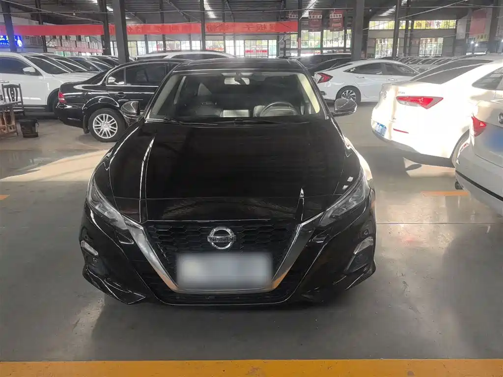 Teana 2.0 L XL Comfort