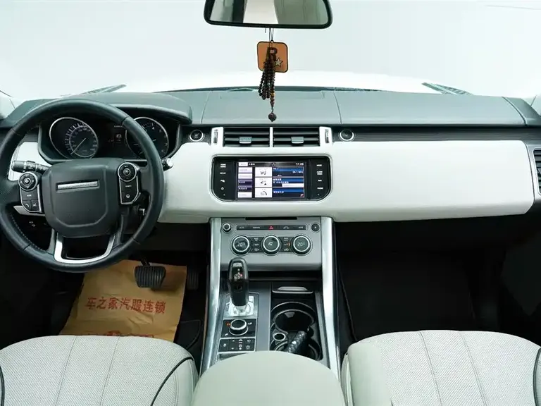 Land Rover Range Rover Sport 3.0 SC V6 HSE