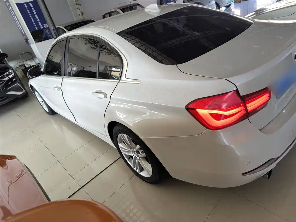 BMW 3 Series 320 Li Progressive