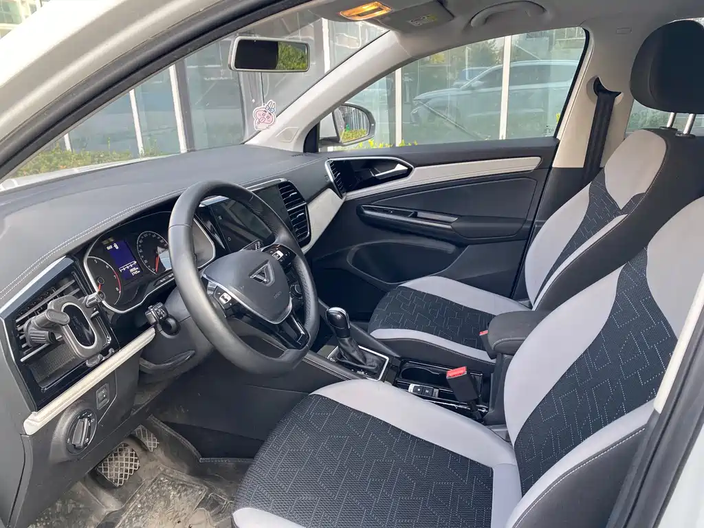 Jetta VS5 280 TSI Auto Pioneer