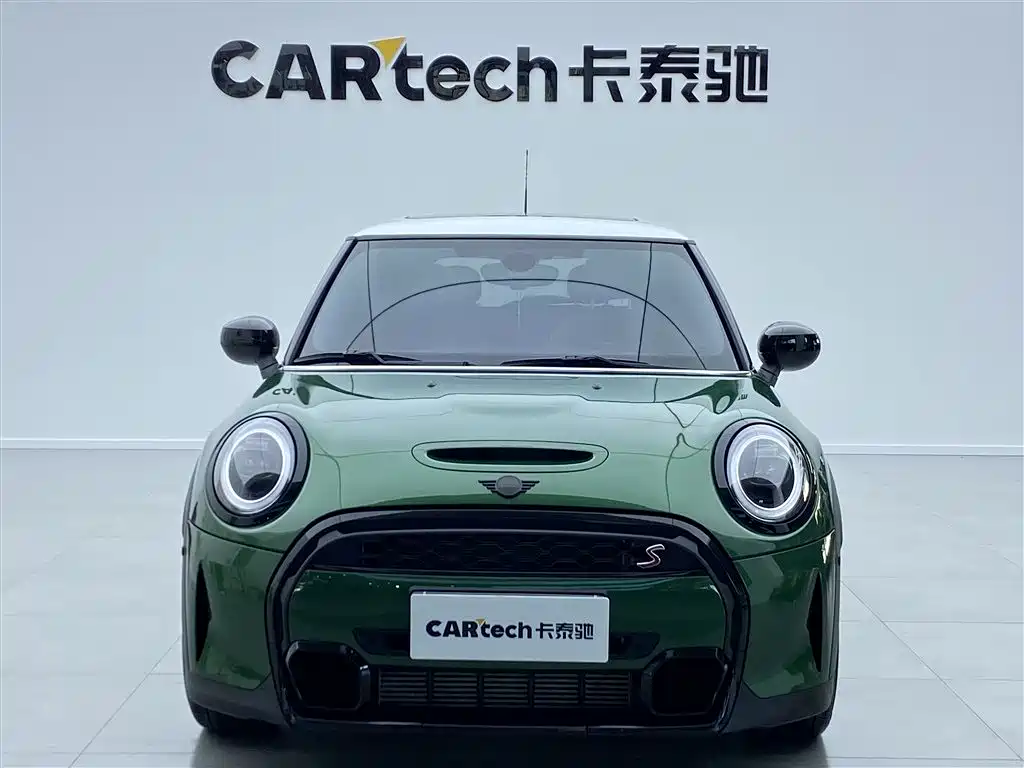 MINI Facelift 2.0 T COOPER S Artist