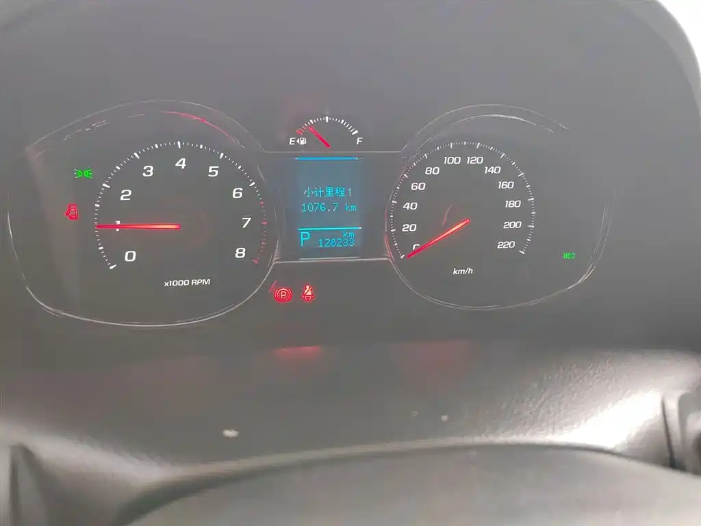 Captiva 2.4 L 4 WD Flagship 7-seat