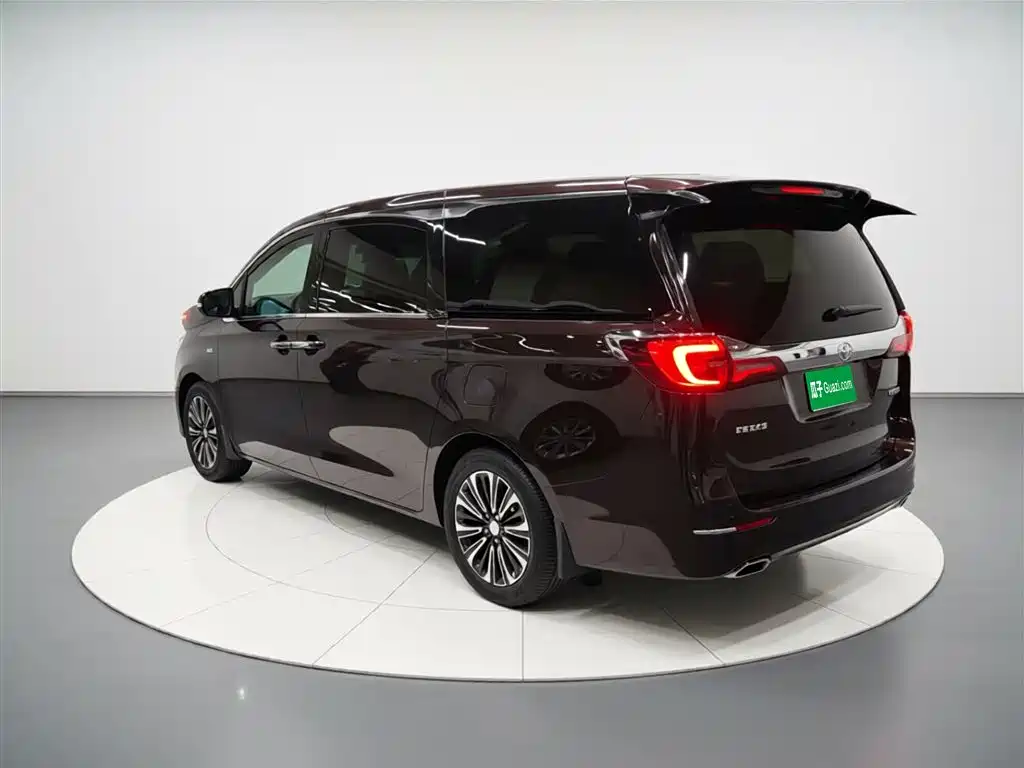 Buick GL8 ES LaCrosse 653 T Luxury