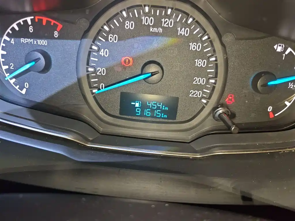 Escort 1.5 L Manual Comfort