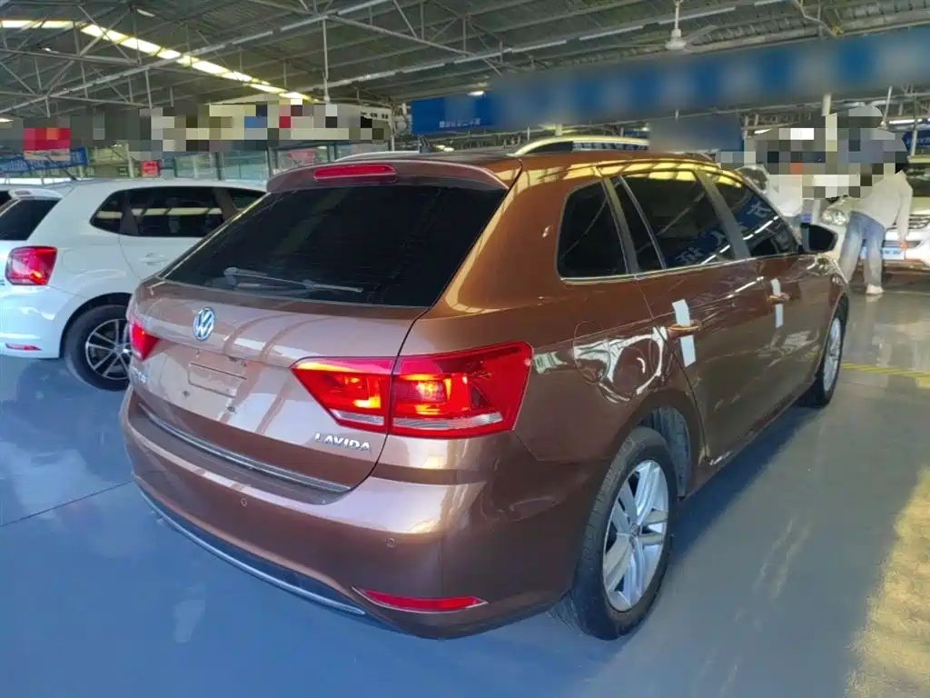 Gran Lavida 230 TSI DSG Comfort