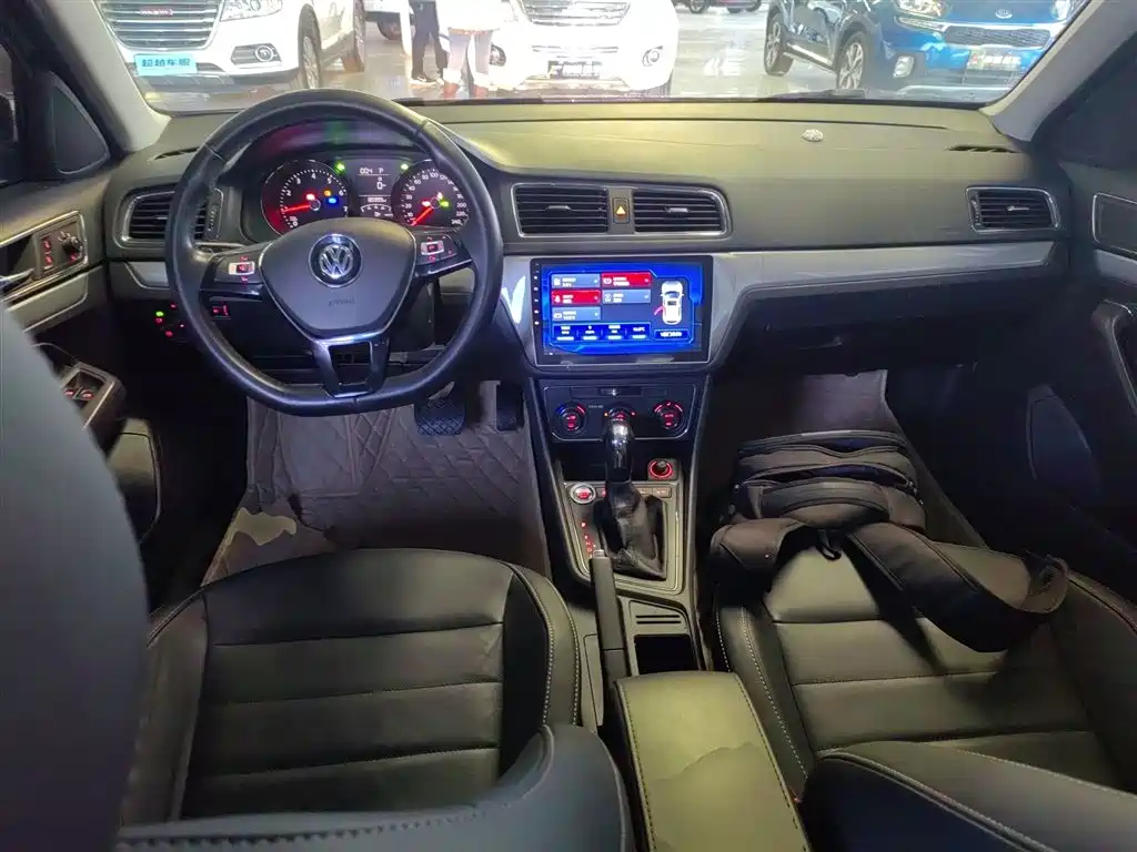 Gran Lavida 230 TSI DSG Comfort