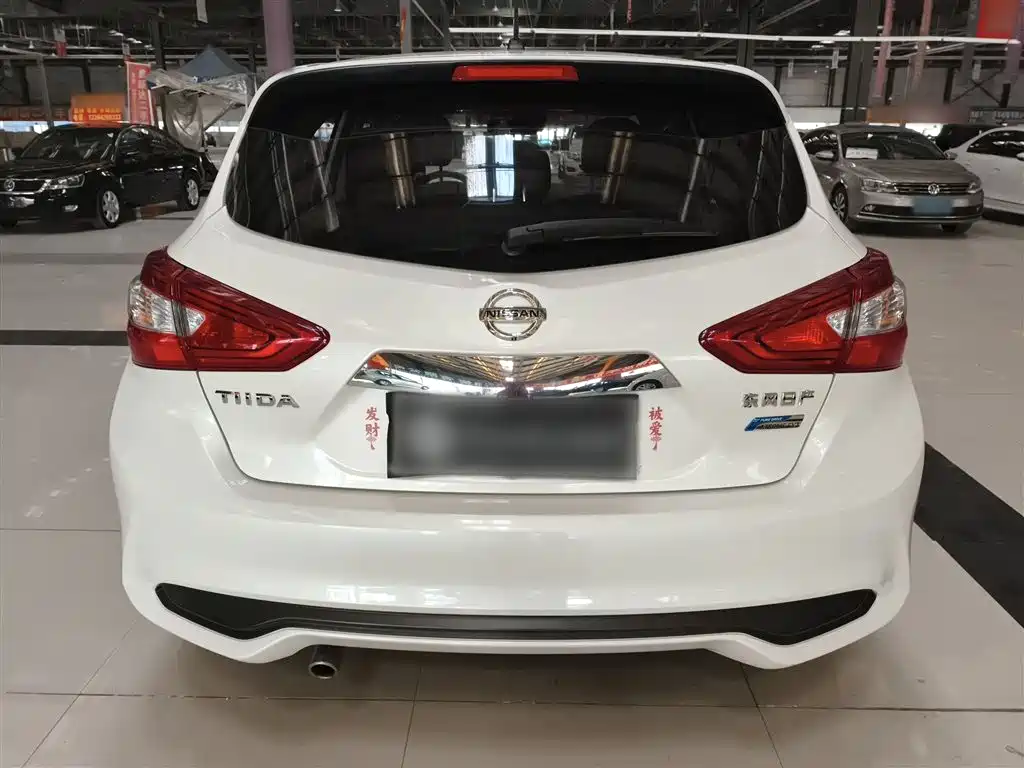 Tiida 1.6 L CVT Smart Travel CN-VI