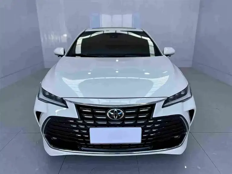 Toyota Avalon 2.0 L Luxury