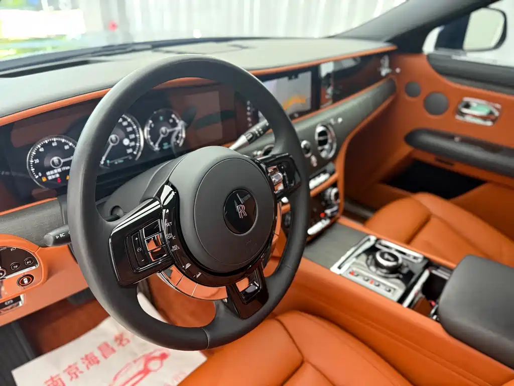 Ghost 6.7 T Standard Wheelbase