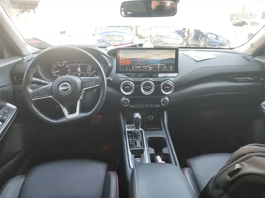 Sylphy 1.6 L CVT Joy