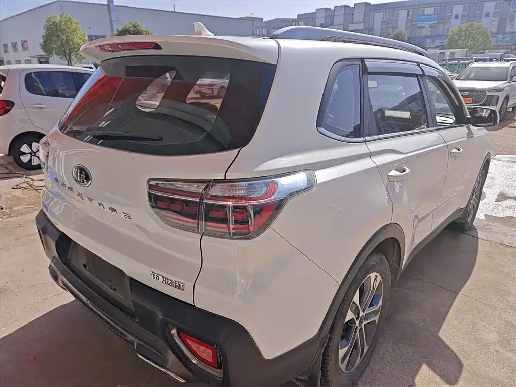Sportage 2.0 L Auto Smart Enjoyment Luxury