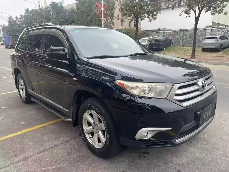 Toyota Highlander 2.7 L 2 WD 7-seat Elite