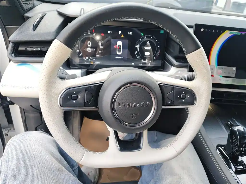 Lynk & Co 03 领克03 2023款 2.0 TD DCT王者荣耀定制版