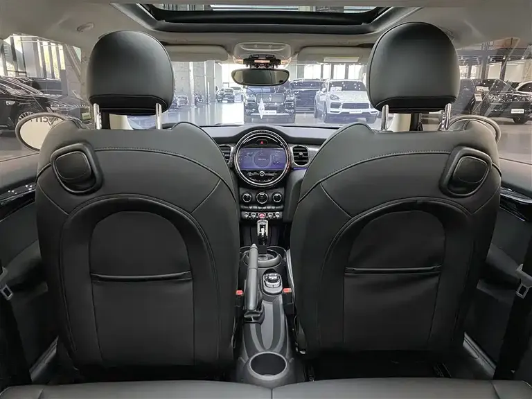 MINI 1.5 T COOPER Classic