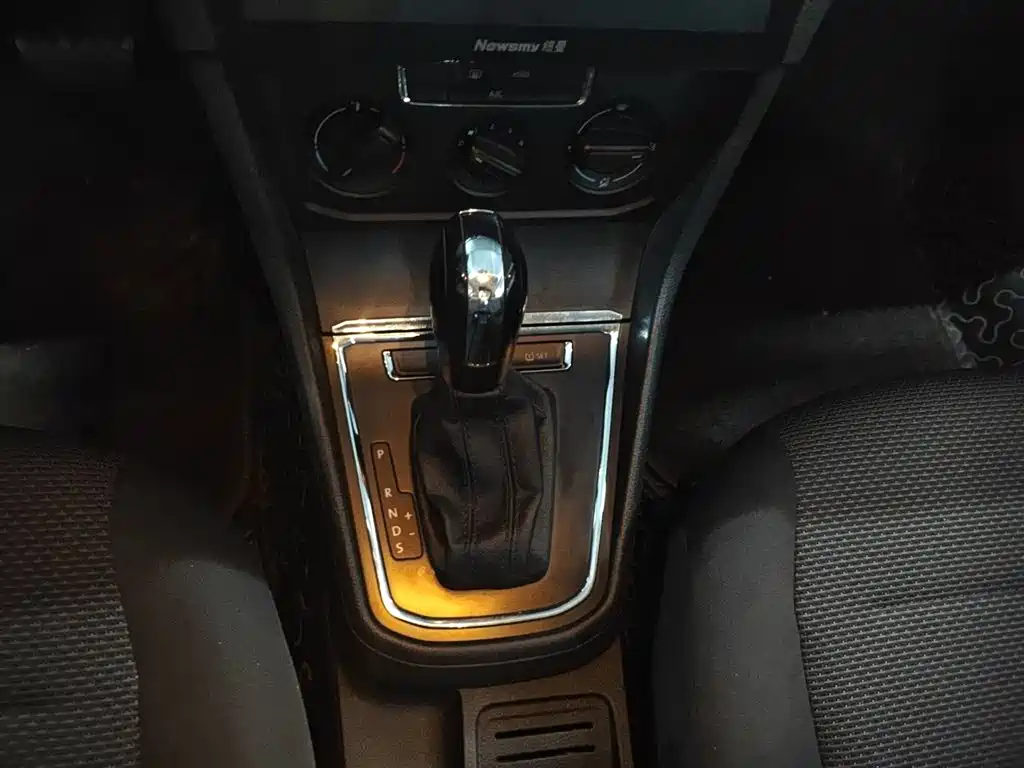 Bora 1.5 L Auto Fashion