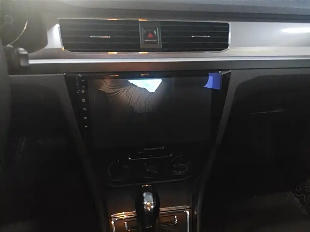 Bora 1.5 L Auto Fashion