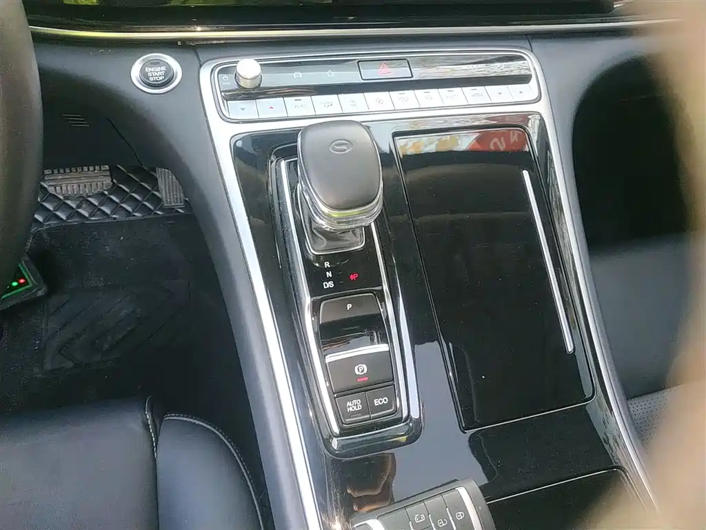 GAC Trumpchi M8 Leading Show Series 390 T Premium