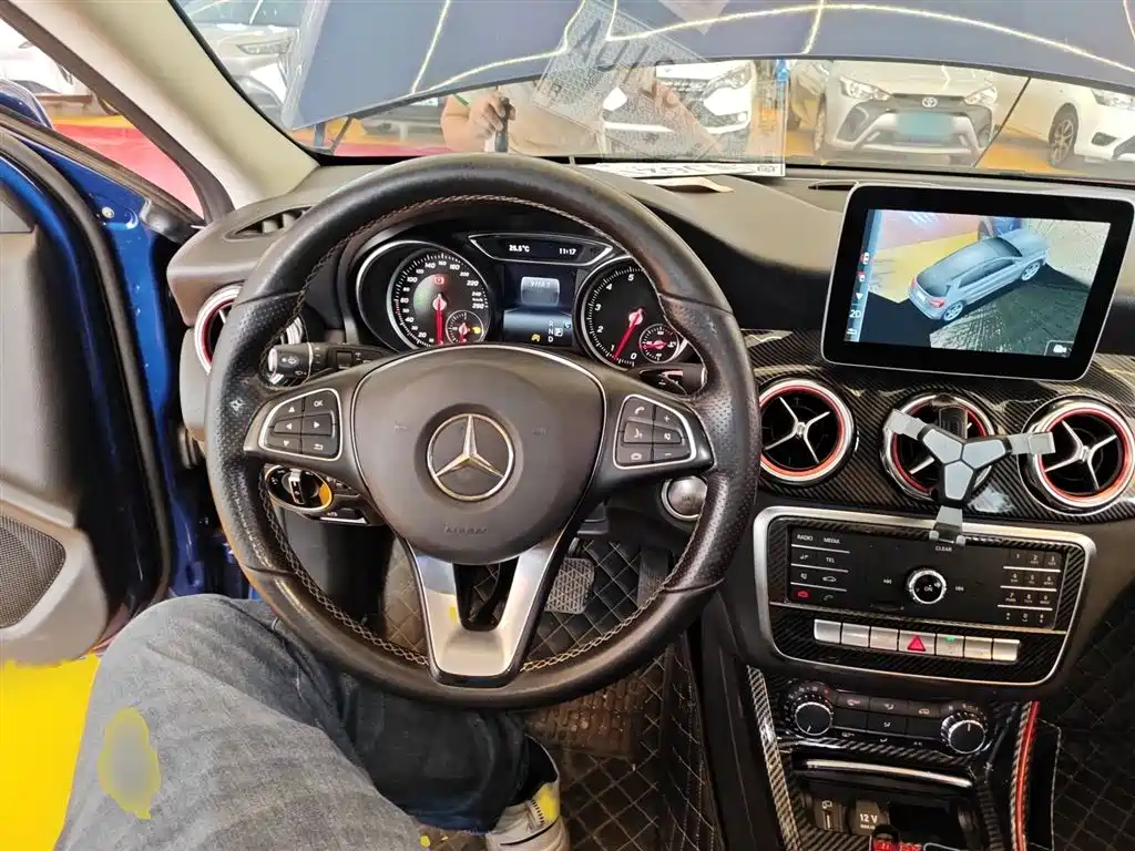 Mercedes-Benz GLA GLA 200 Dynamic