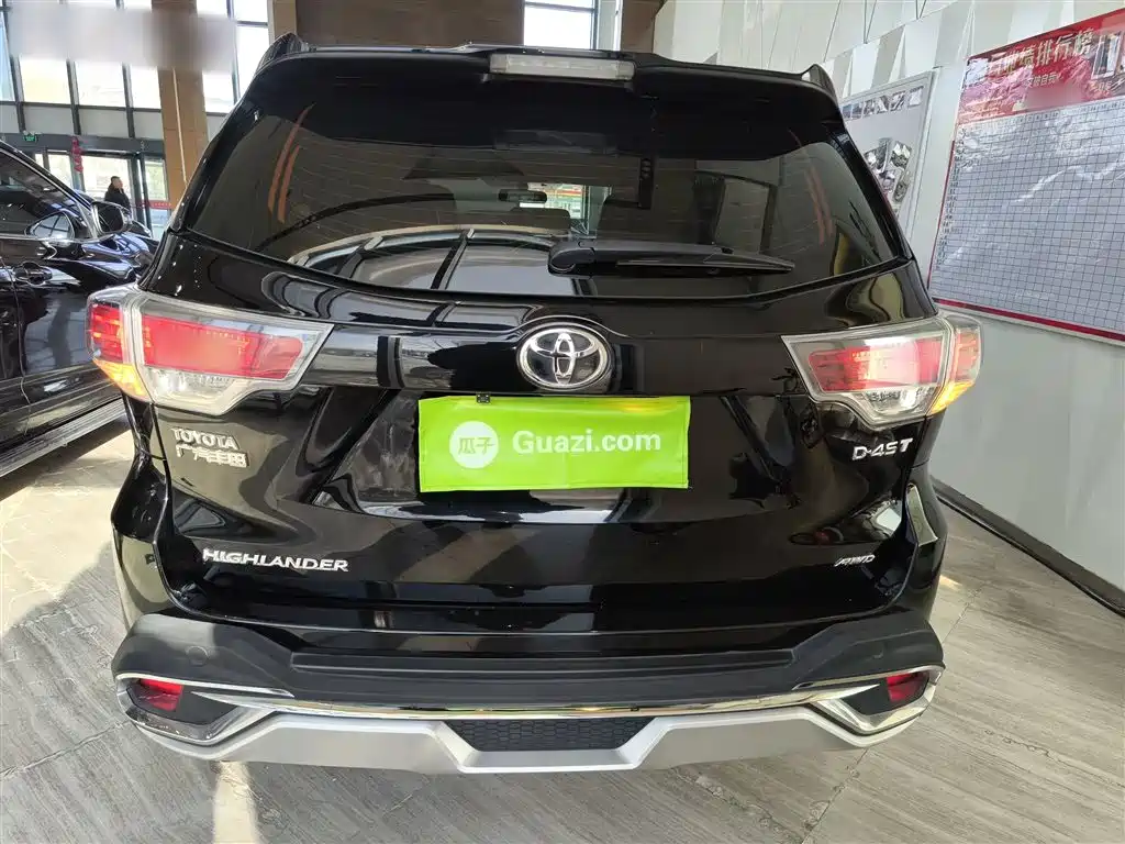 Highlander 2.0 T 4 WD Elite 7-seat