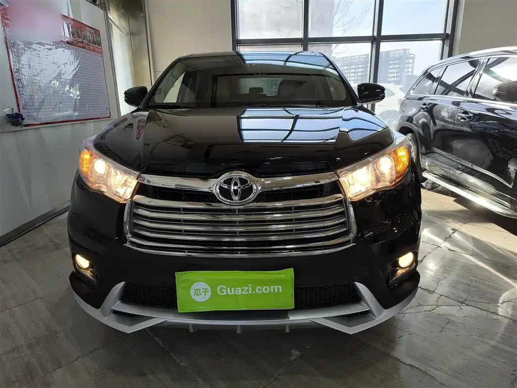 Highlander 2.0 T 4 WD Elite 7-seat