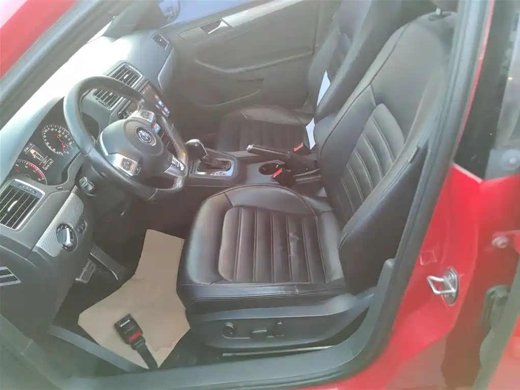 Sagitar 2.0 TSI GLI