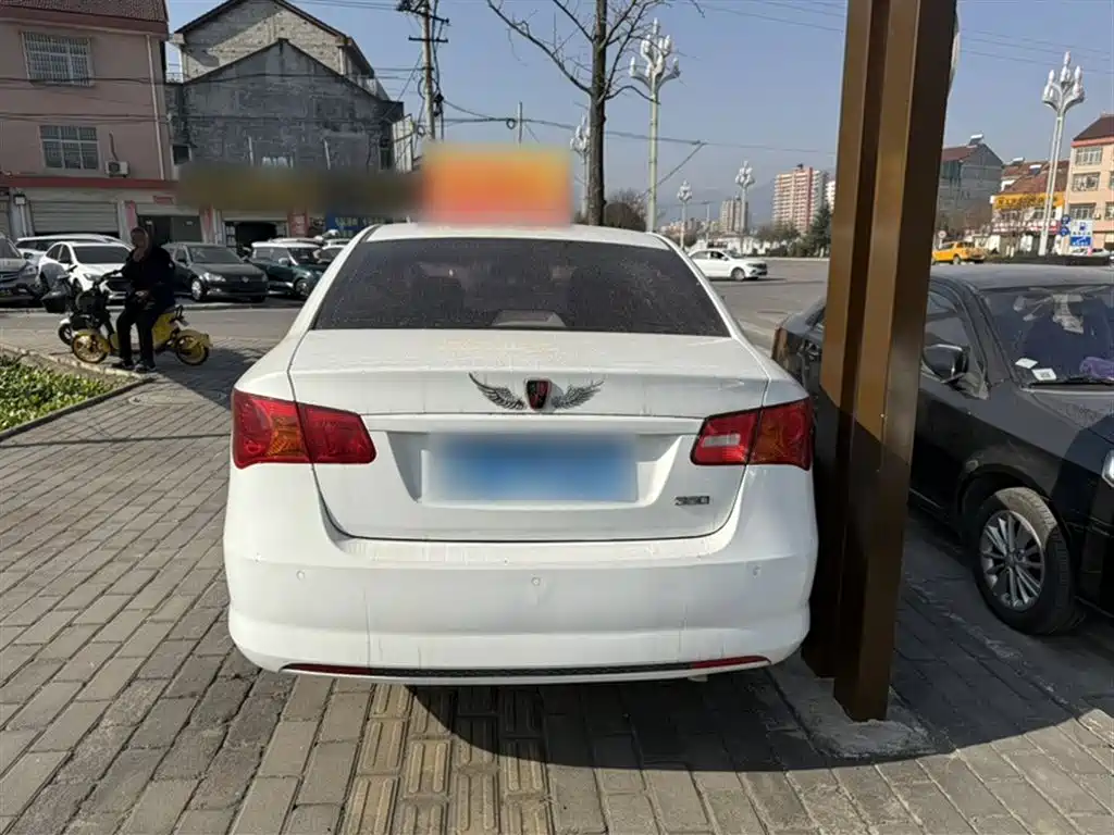Roewe 350 荣威350 2015款 1.5 L 手动豪华天窗版