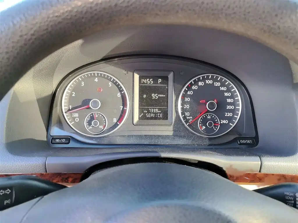 Touran 1.4 T DSG Comfort 5-seat