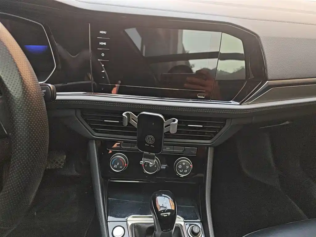Sagitar 280 TSI DSG Comfort Connected