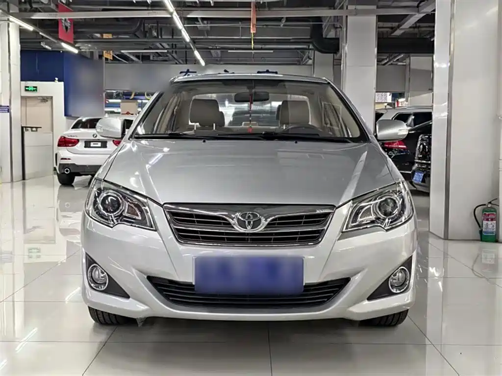 Corolla EX 1.6 L Manual Luxury