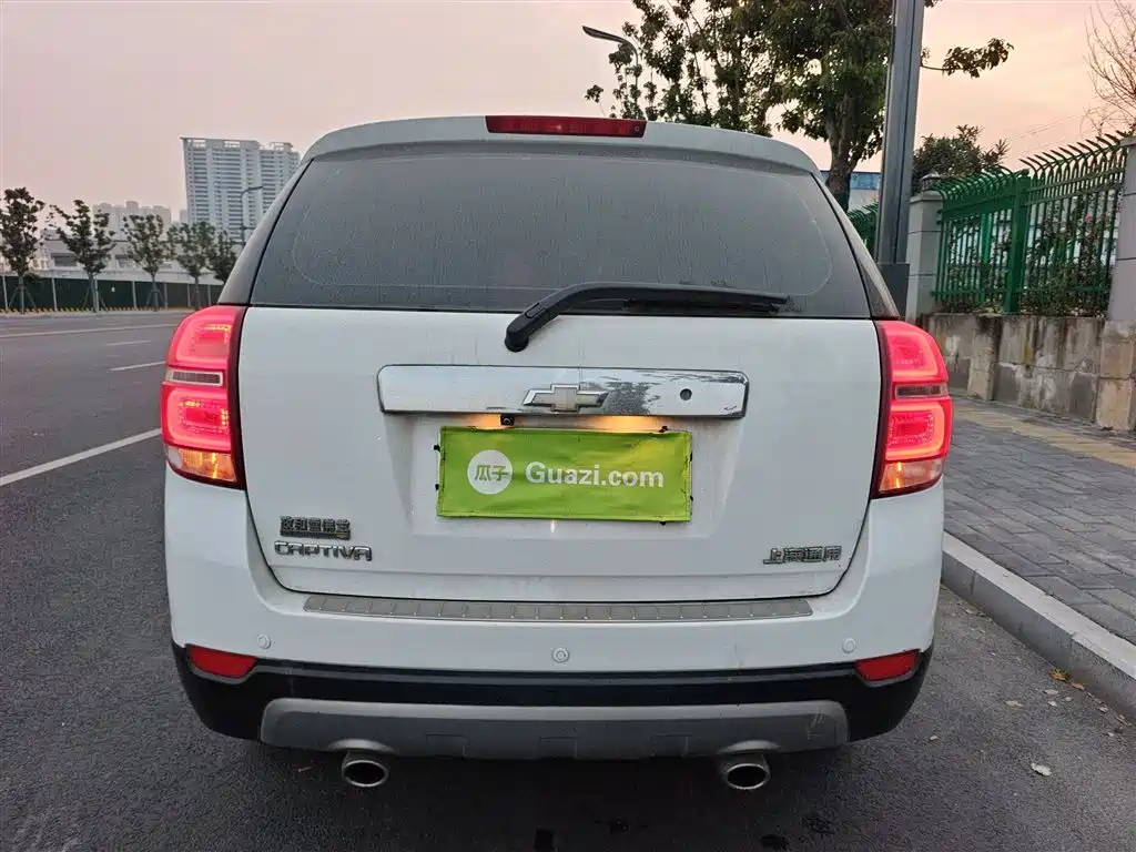 Captiva 2.4 L 2 WD City 5-seat