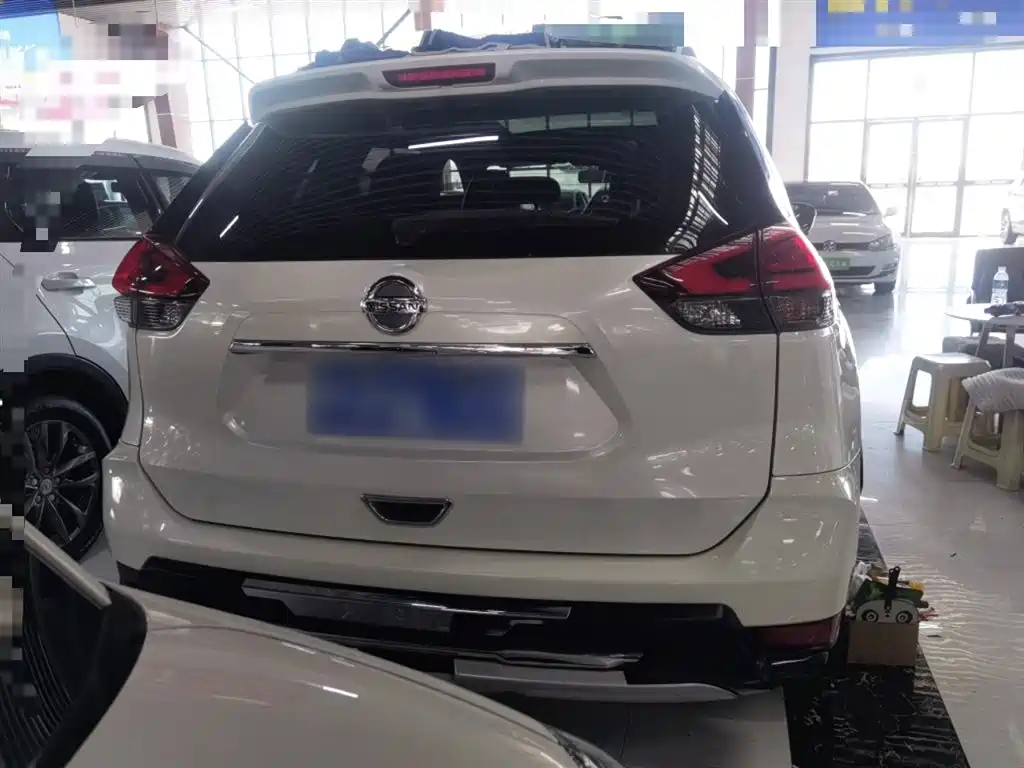 X-Trail 2.0 L CVT Comfort 2 WD