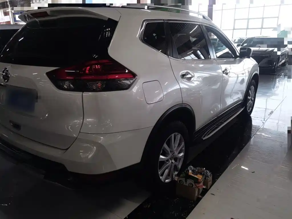X-Trail 2.0 L CVT Comfort 2 WD