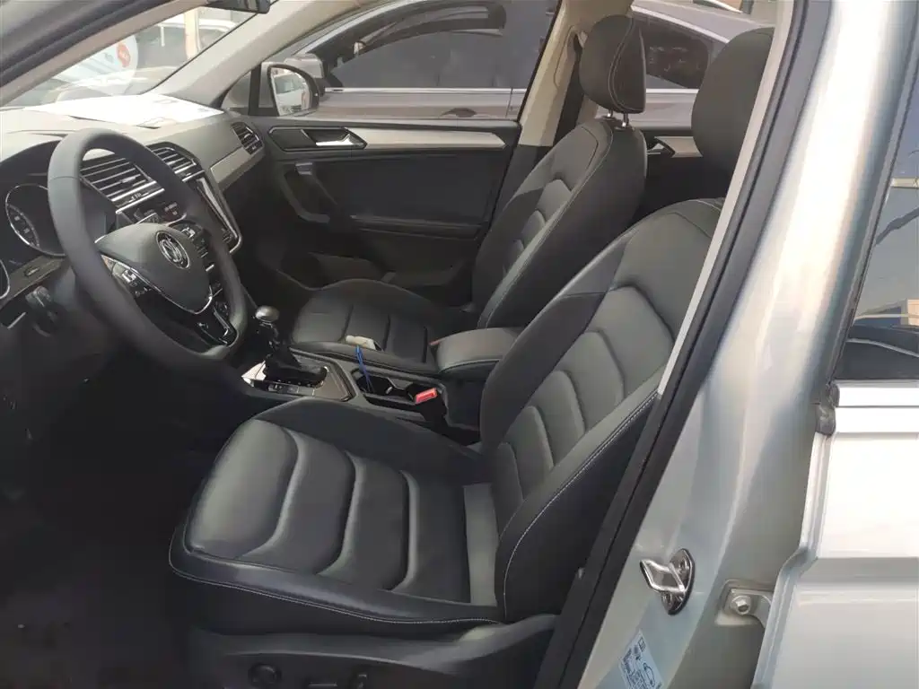 Tiguan L Facelift 330 TSI Auto 2 WD Luxury
