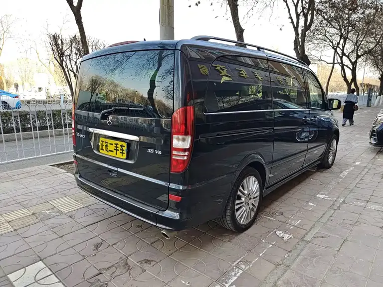 Mercedes-Benz Viano 3.5 L Outstanding