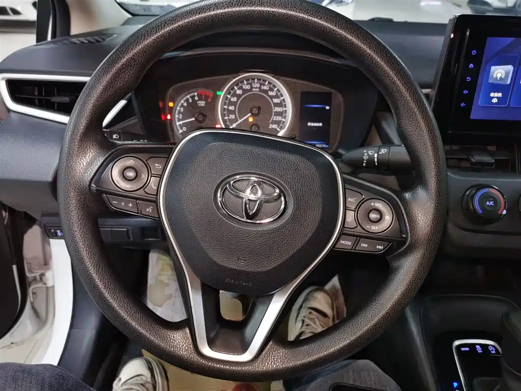 Corolla 1.2 T Pioneer