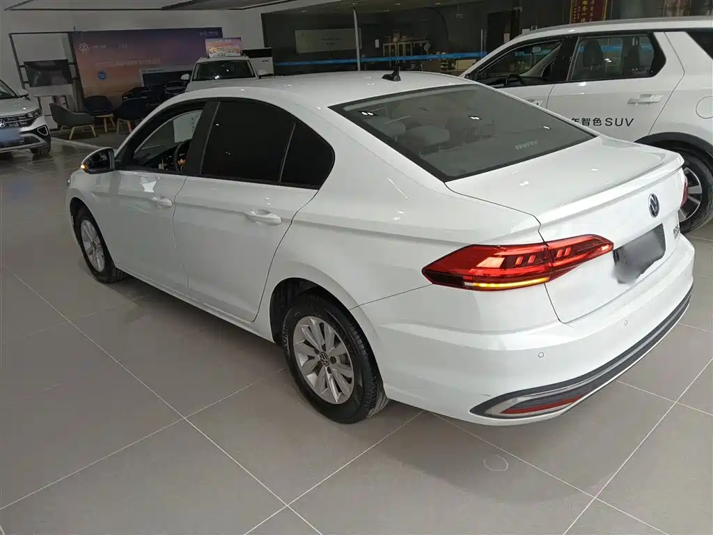 Bora 200 TSI DSG Smooth Travel