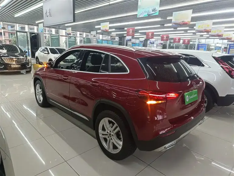 Mercedes-Benz GLA GLA 180