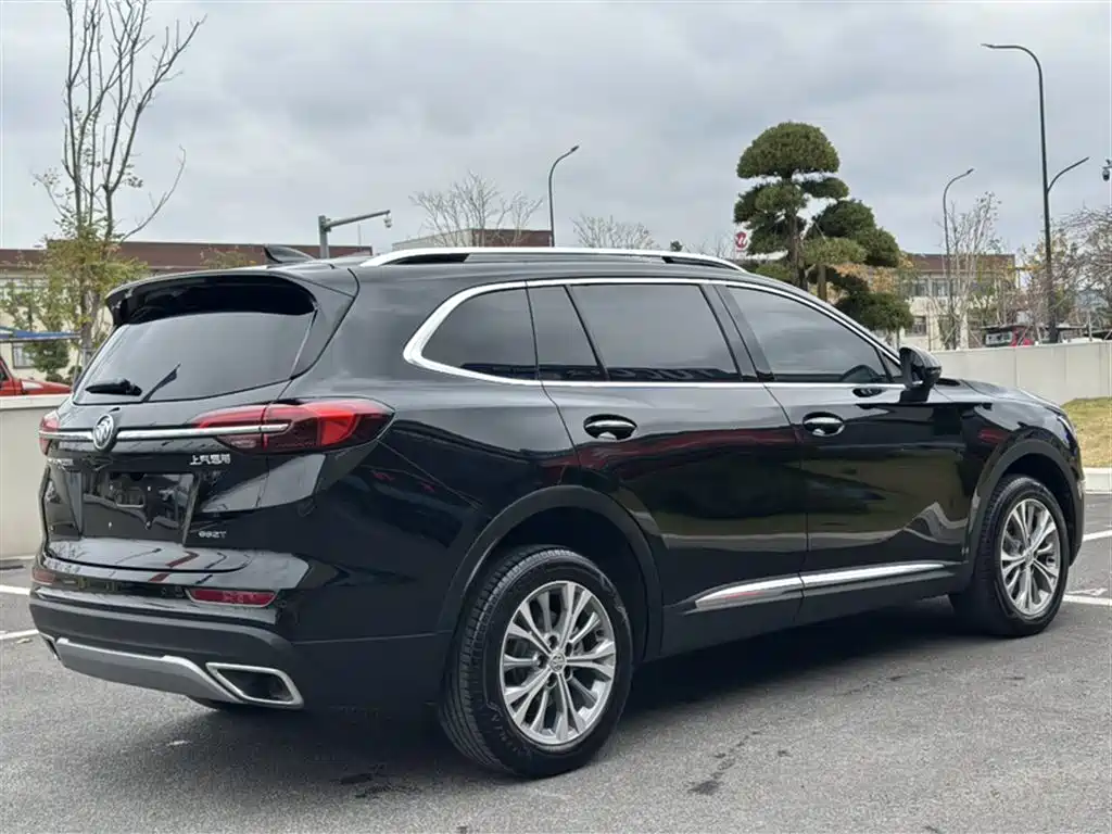 Envision Plus Envision Plus 652 T 5-seat Luxury