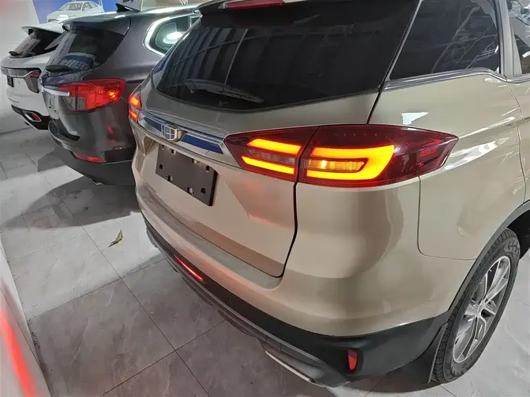 Geely Boyue 1.8 TD DCT 2 WD Connected 4 G Connected