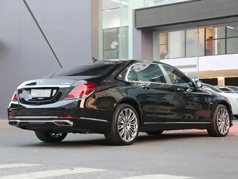 Mercedes-Benz Maybach S-Class S 560 4 MATIC