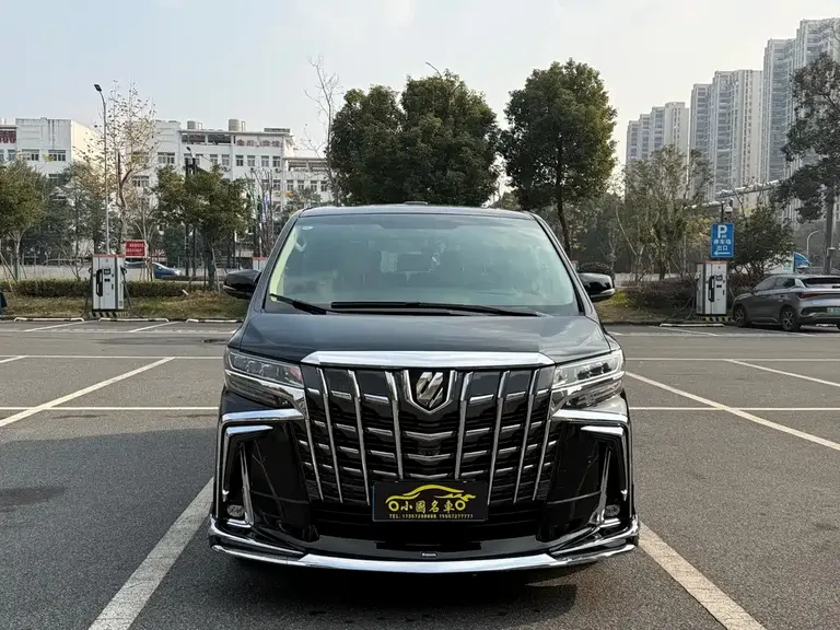 Toyota Alphard 3.5 L Luxury