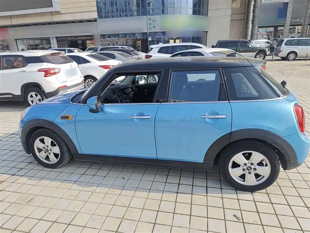 MINI 1.2 T ONE 5-door